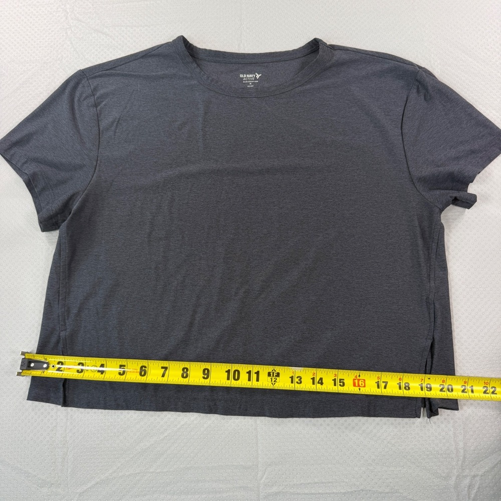 Old Navy Active Womens Medium Charcoal Gray CloudMotion Go-Dry Short Sleeve Top - Picture 4 of 7